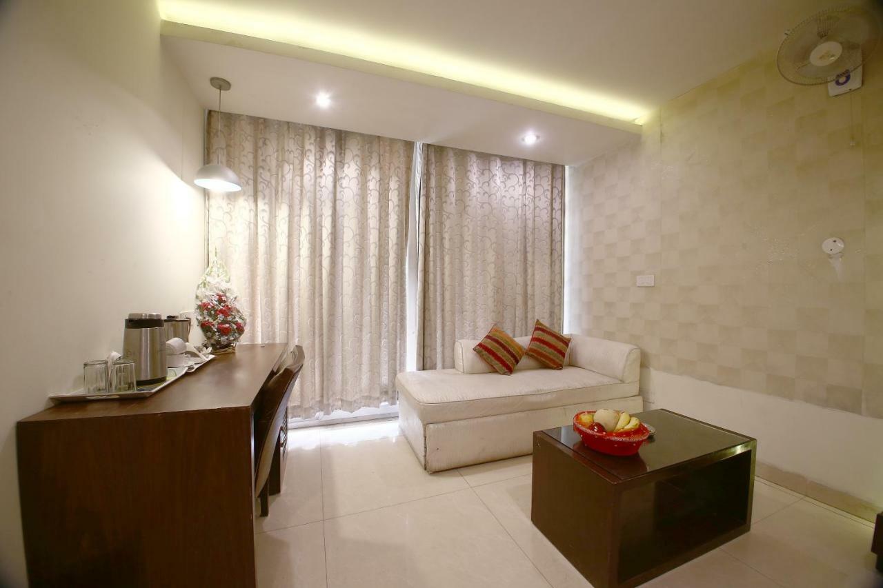 Hotel Diamond Plaza Chandigarh Luaran gambar