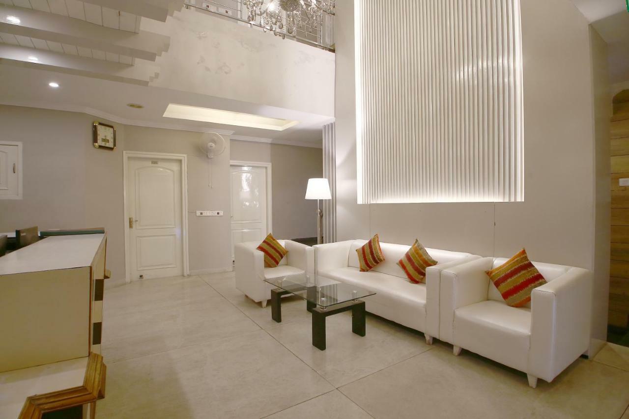Hotel Diamond Plaza Chandigarh Luaran gambar