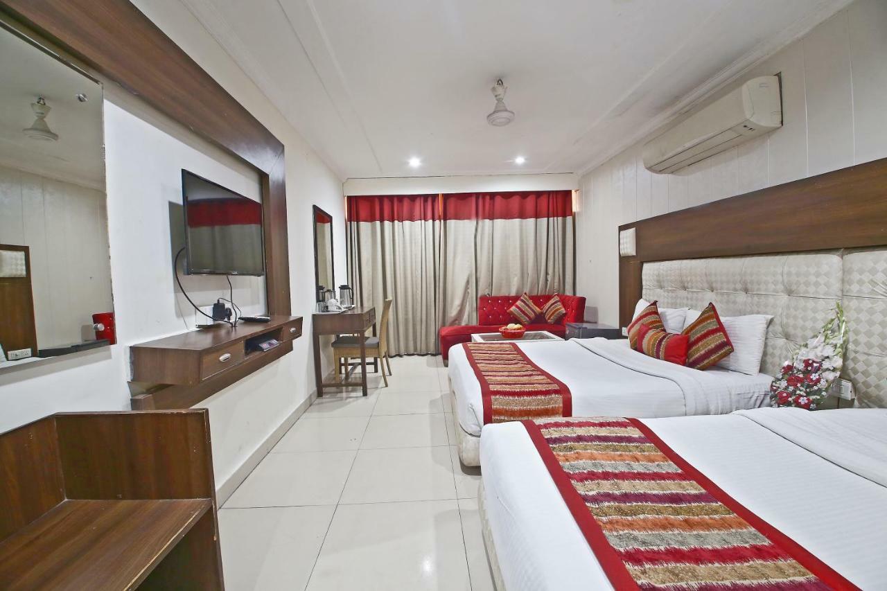 Hotel Diamond Plaza Chandigarh Luaran gambar